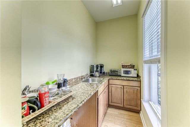 955 NW 17th Ave G, Delray Beach, FL 33445