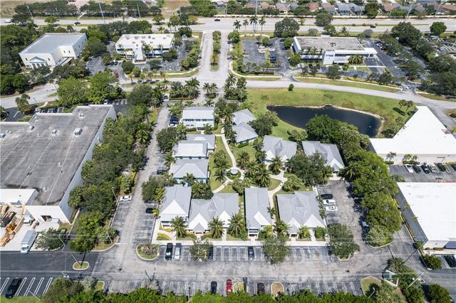 955 NW 17th Ave G, Delray Beach, FL 33445