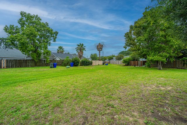 1407 Amanda Park Lane, Charleston, SC 29412