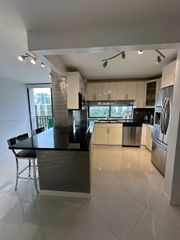 17021 N Bay Rd 815, Sunny Isles Beach, FL 33160