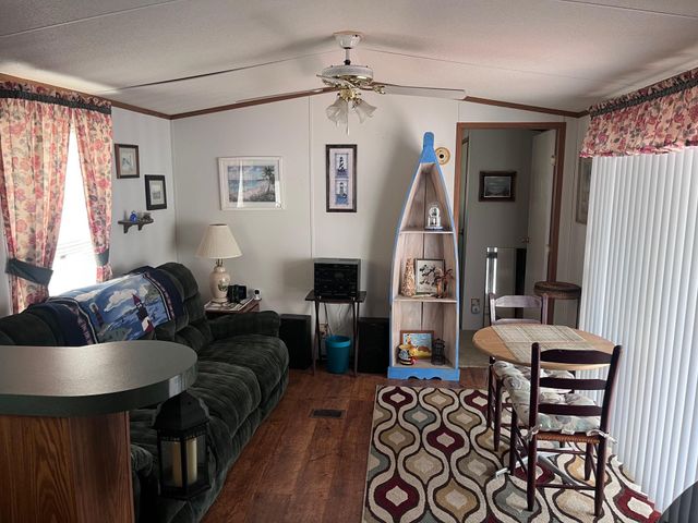 414 2nd Ave. S, Myrtle Beach, SC 29577