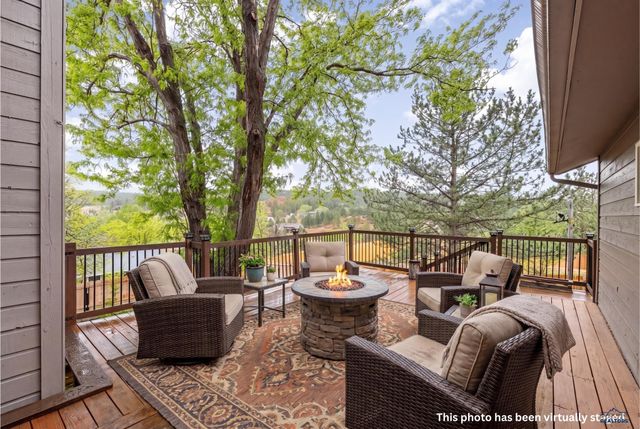 3005 SUNNY HILL CIR, Rapid City, SD 57702