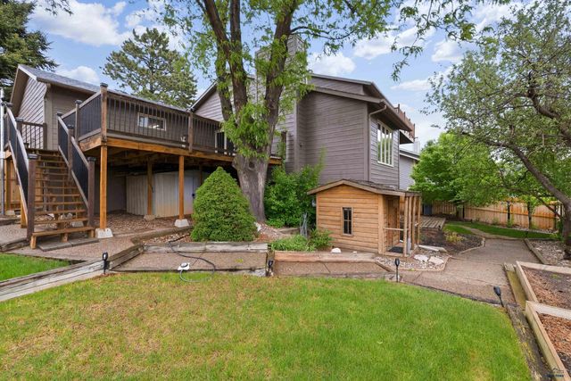 3005 SUNNY HILL CIR, Rapid City, SD 57702