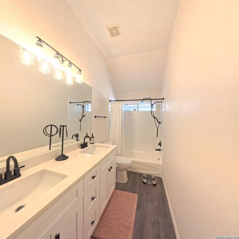 20115 Standish Road, San Antonio, TX 78258