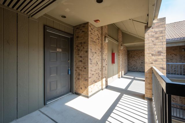 8888 Tallwood DR 1306, Austin, TX 78759