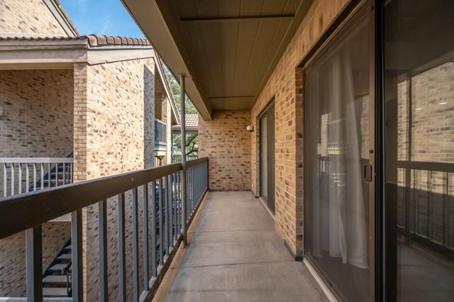 8888 Tallwood DR 1306, Austin, TX 78759