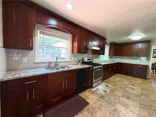 164 Osner Drive, Atlanta, GA 30342