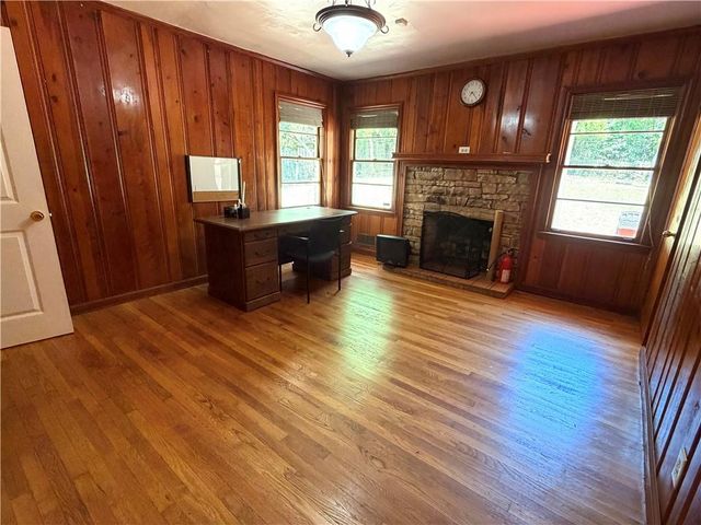 164 Osner Drive, Atlanta, GA 30342