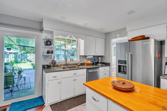 1015 Country Club Road, Perry, GA 31069