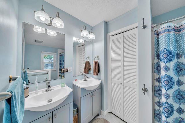 1015 Country Club Road, Perry, GA 31069