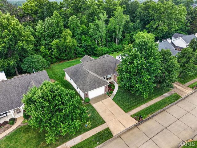 893 Home Park Drive, St Peters, MO 63376