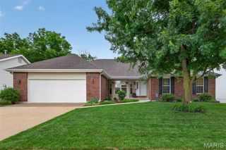 893 Home Park Drive, St Peters, MO 63376