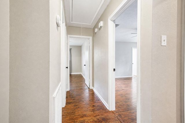 1907 Round Spring Drive, Houston, TX 77339