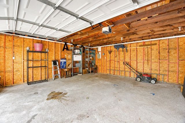 1907 Round Spring Drive, Houston, TX 77339
