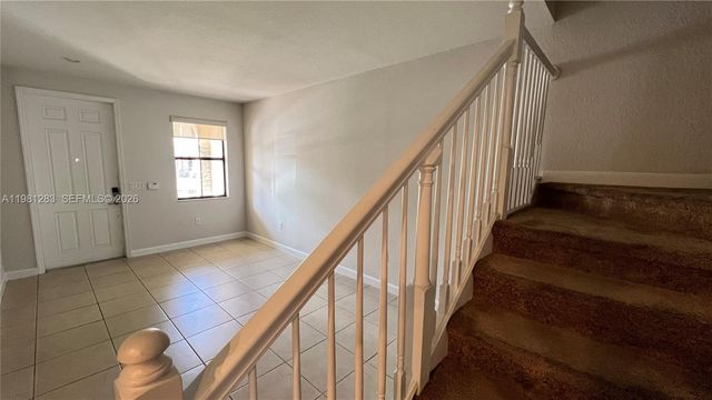 8899 NW 98 AV 8899, Doral, FL 33178