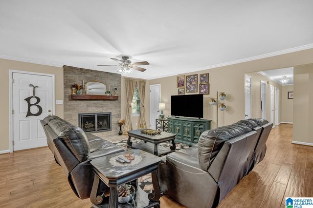 993 COLEMAN DRIVE, Mccalla, AL 35111