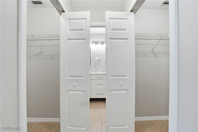 4421 SW 14th PL, Cape Coral, FL 33914