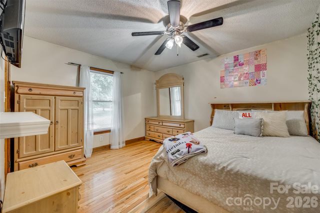 109 Falling Leaf Lane, Mount Holly, NC 28120