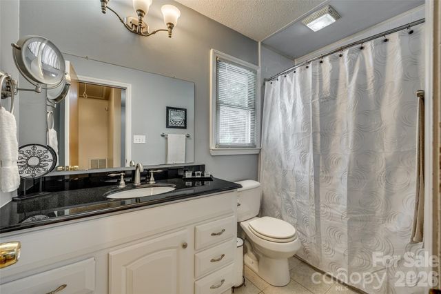 109 Falling Leaf Lane, Mount Holly, NC 28120