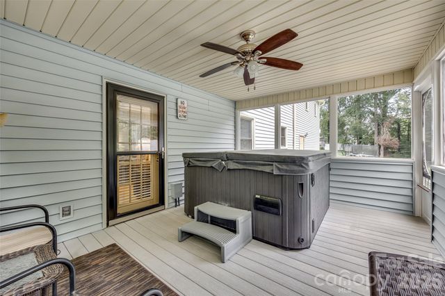109 Falling Leaf Lane, Mount Holly, NC 28120