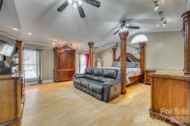 109 Falling Leaf Lane, Mount Holly, NC 28120