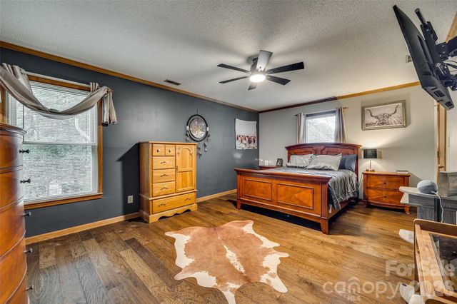 109 Falling Leaf Lane, Mount Holly, NC 28120