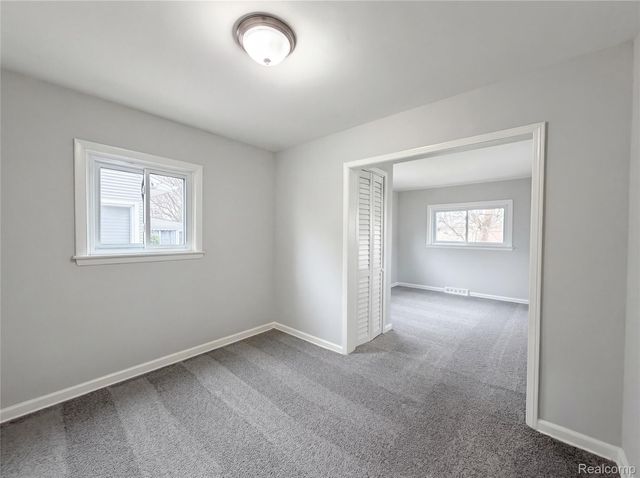 22103 Wilmot Avenue, Eastpointe, MI 48021