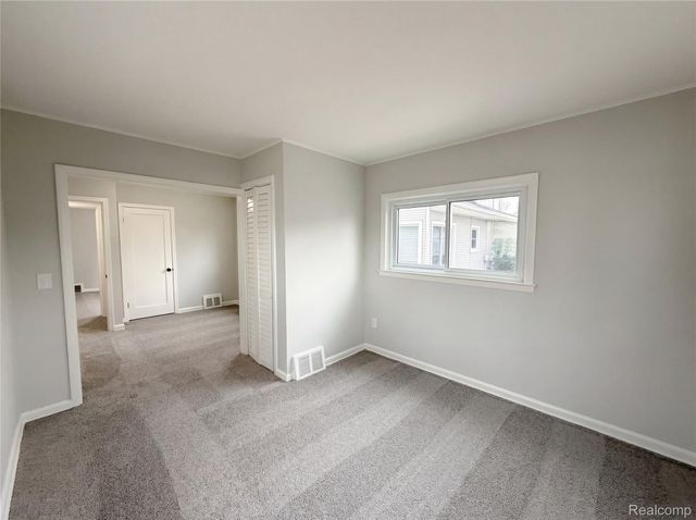 22103 Wilmot Avenue, Eastpointe, MI 48021