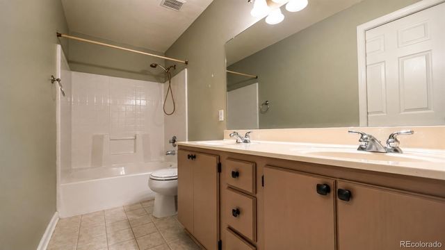 3876 Canyon Ranch Road 202, Littleton, CO 80126