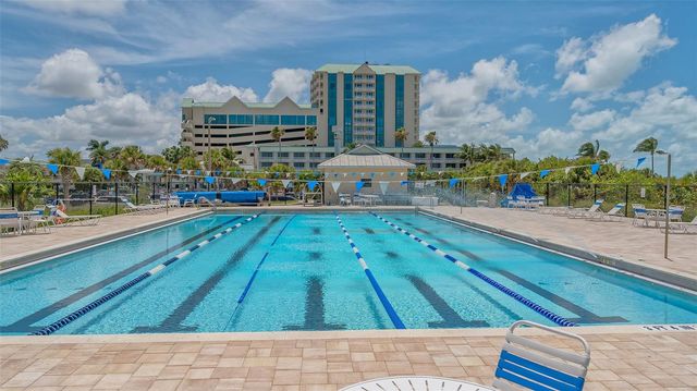 130 N BLVD OF THE PRESIDENTS, Sarasota, FL 34236