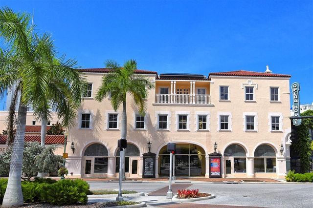 130 N BLVD OF THE PRESIDENTS, Sarasota, FL 34236