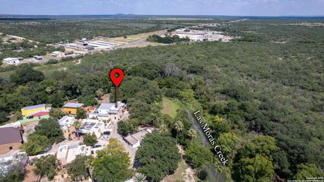 155 Avenida Juarez, Brackettville, TX 78832