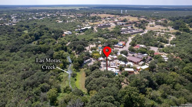 155 Avenida Juarez, Brackettville, TX 78832