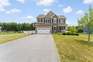 59 Richmond Hill Drive, Queensbury, NY 12804