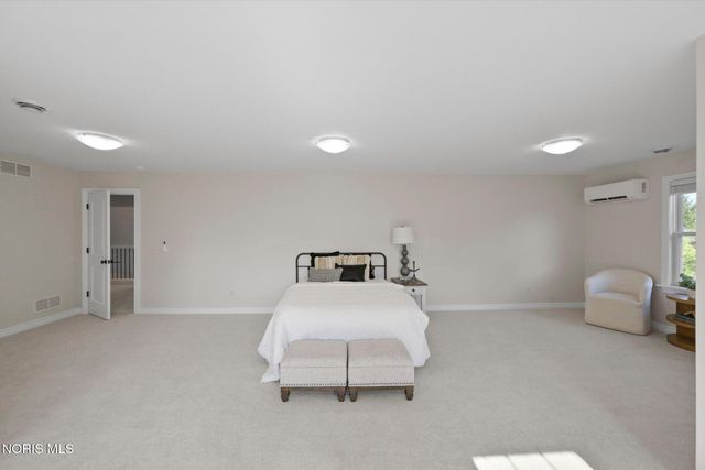 5900 Walnut Springs Boulevard, Sylvania, OH 43560