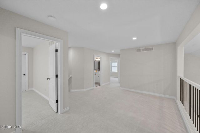 5900 Walnut Springs Boulevard, Sylvania, OH 43560