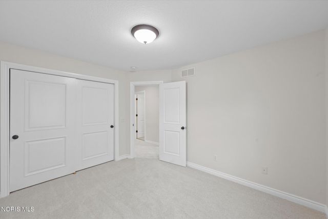 5900 Walnut Springs Boulevard, Sylvania, OH 43560