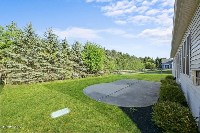 5900 Walnut Springs Boulevard, Sylvania, OH 43560