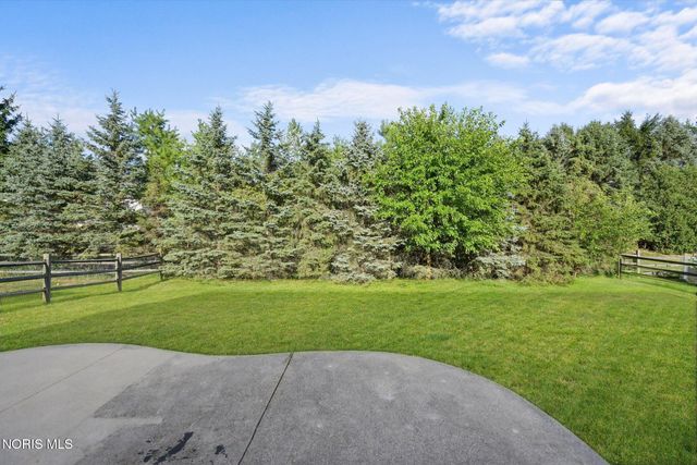 5900 Walnut Springs Boulevard, Sylvania, OH 43560