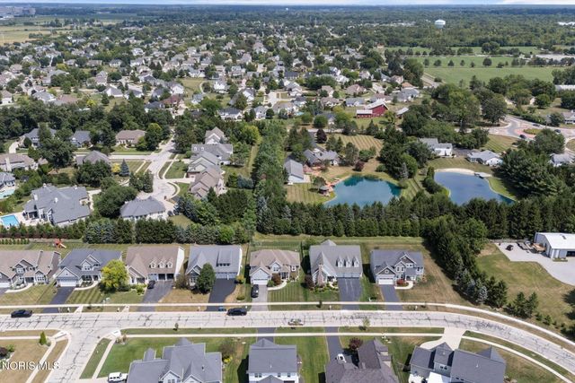 5900 Walnut Springs Boulevard, Sylvania, OH 43560