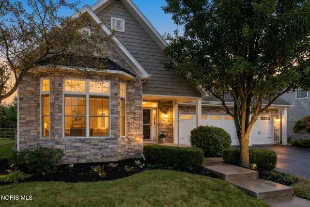 5900 Walnut Springs Boulevard, Sylvania, OH 43560