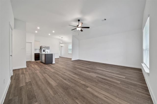 141 County Road 5102b, Cleveland, TX 77327