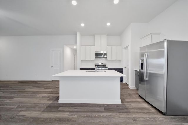 141 County Road 5102b, Cleveland, TX 77327