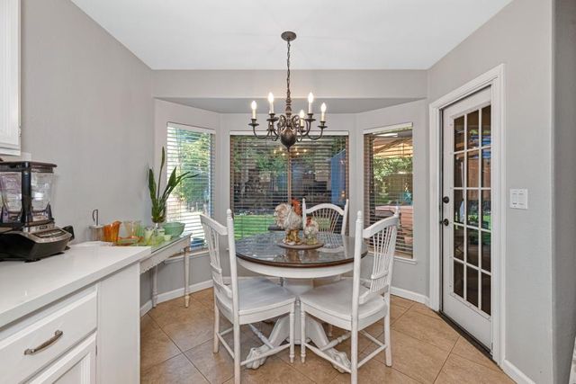 1506 Steinbeck Dr, Roseville, CA 95747