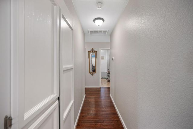 1506 Steinbeck Dr, Roseville, CA 95747