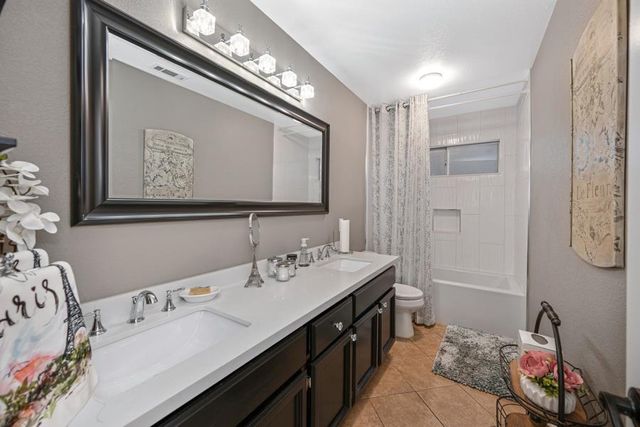 1506 Steinbeck Dr, Roseville, CA 95747