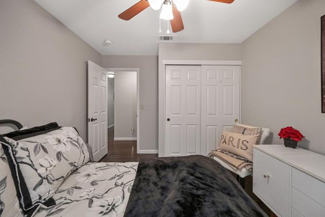 1506 Steinbeck Dr, Roseville, CA 95747