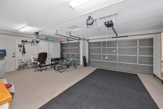 1506 Steinbeck Dr, Roseville, CA 95747