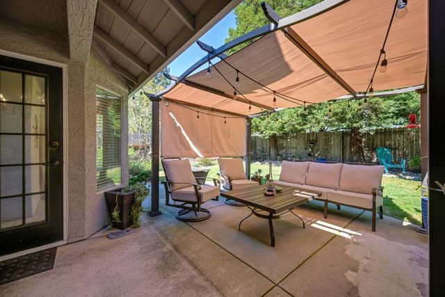 1506 Steinbeck Dr, Roseville, CA 95747