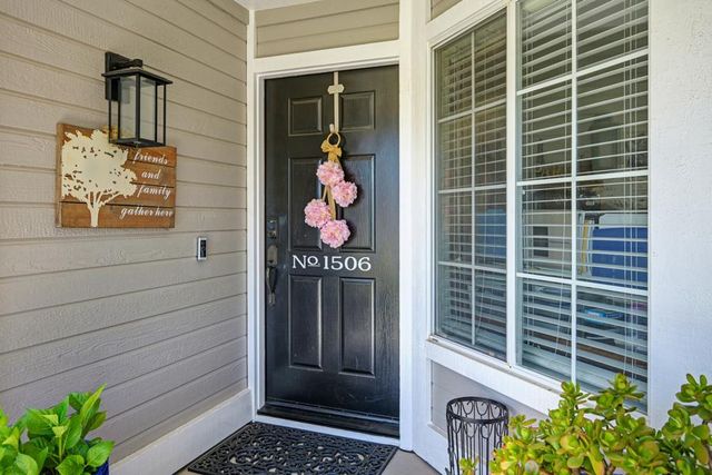 1506 Steinbeck Dr, Roseville, CA 95747